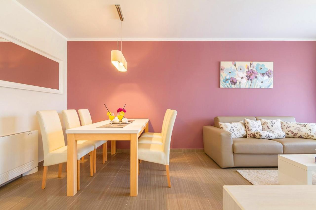 Luxury Apartments Villa Mande Malinska Quarto foto